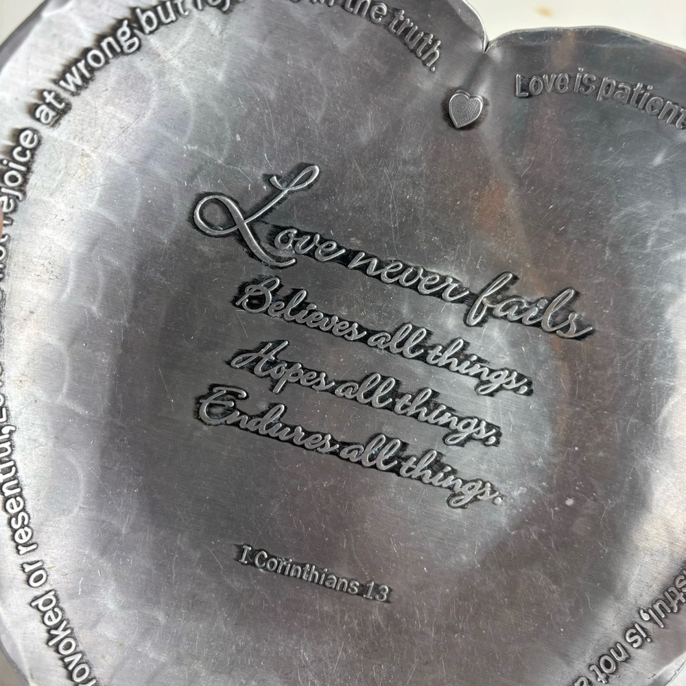 Wendel August Forge Heart-Shaped aluminum trinket dish with Engraving-LOVE - Picture 3 of 12